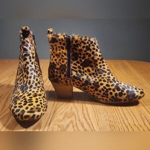 Find Calf Skin Leopard Ankle Boots Womens Size 8.5 UNIQUE